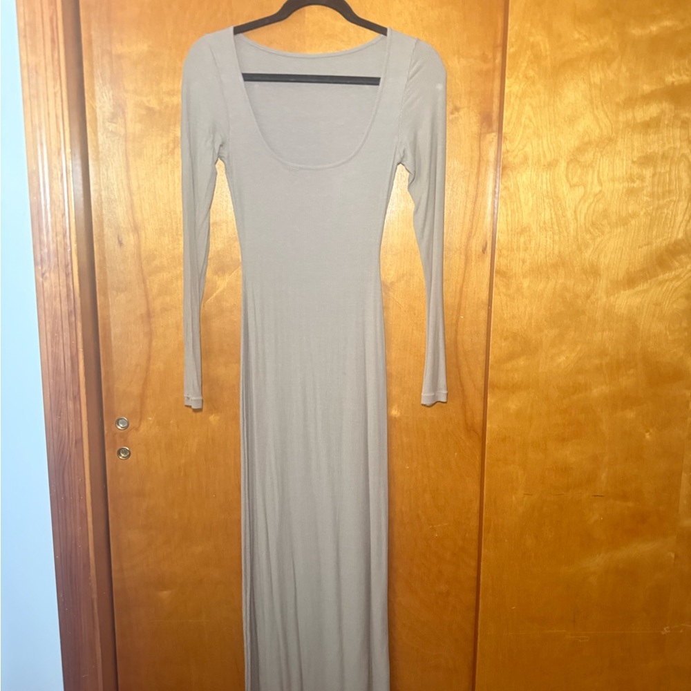 Elegant Tan Long Sleeve Dress